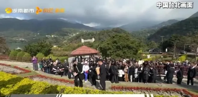 从琼瑶选择花葬，，，，，，看生态葬的绿色价值与社会趋势